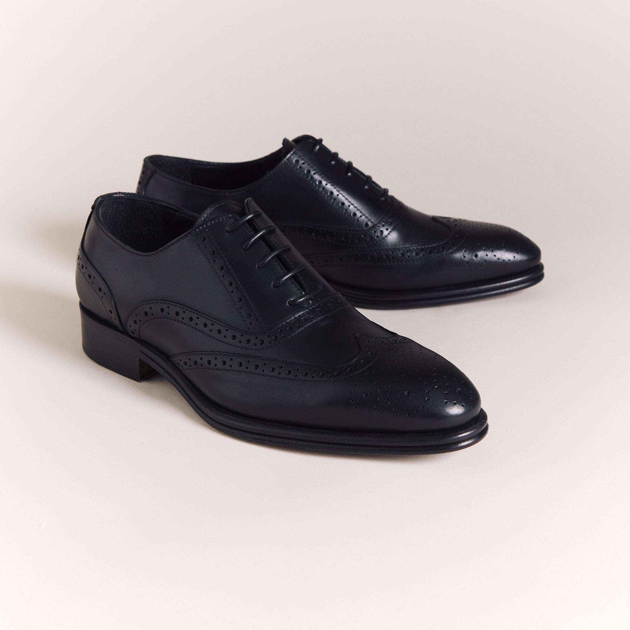 Italian Shoes for Men | Black 'Brogue' Oxfords