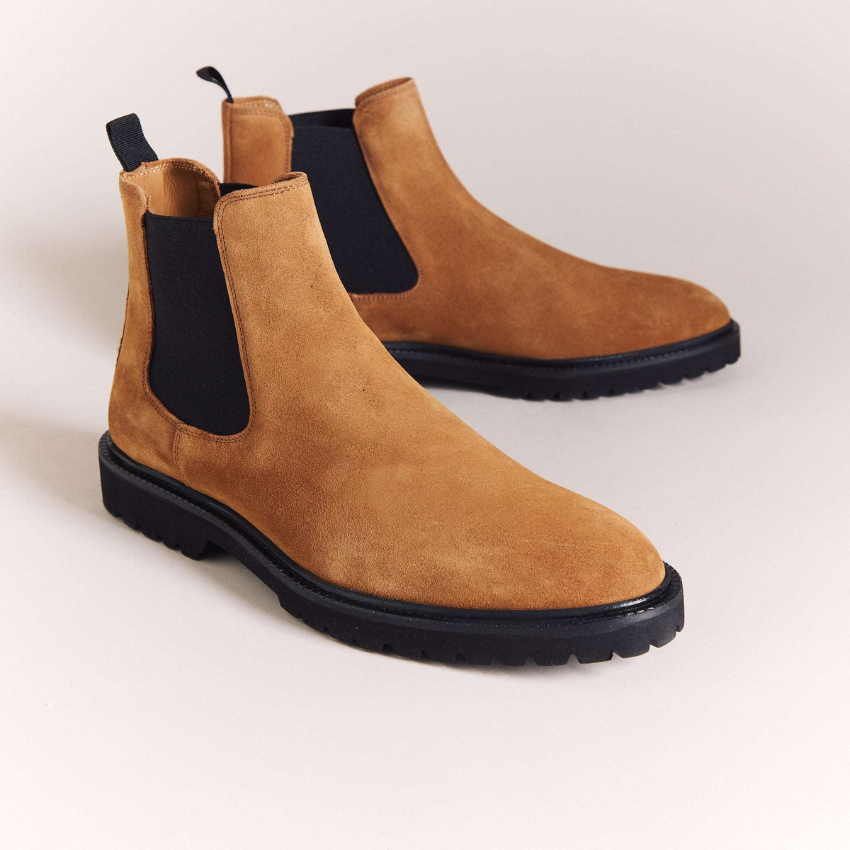 Men\'s Suede Chelsea Cloo Boots with Stud Detail - Tan http:// main image 4